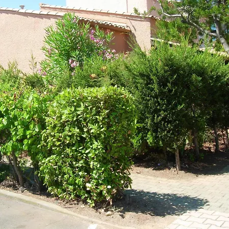 Prázdninový dům Maison De 2 Chambres A Agde Avec Jardin Amenage Agde